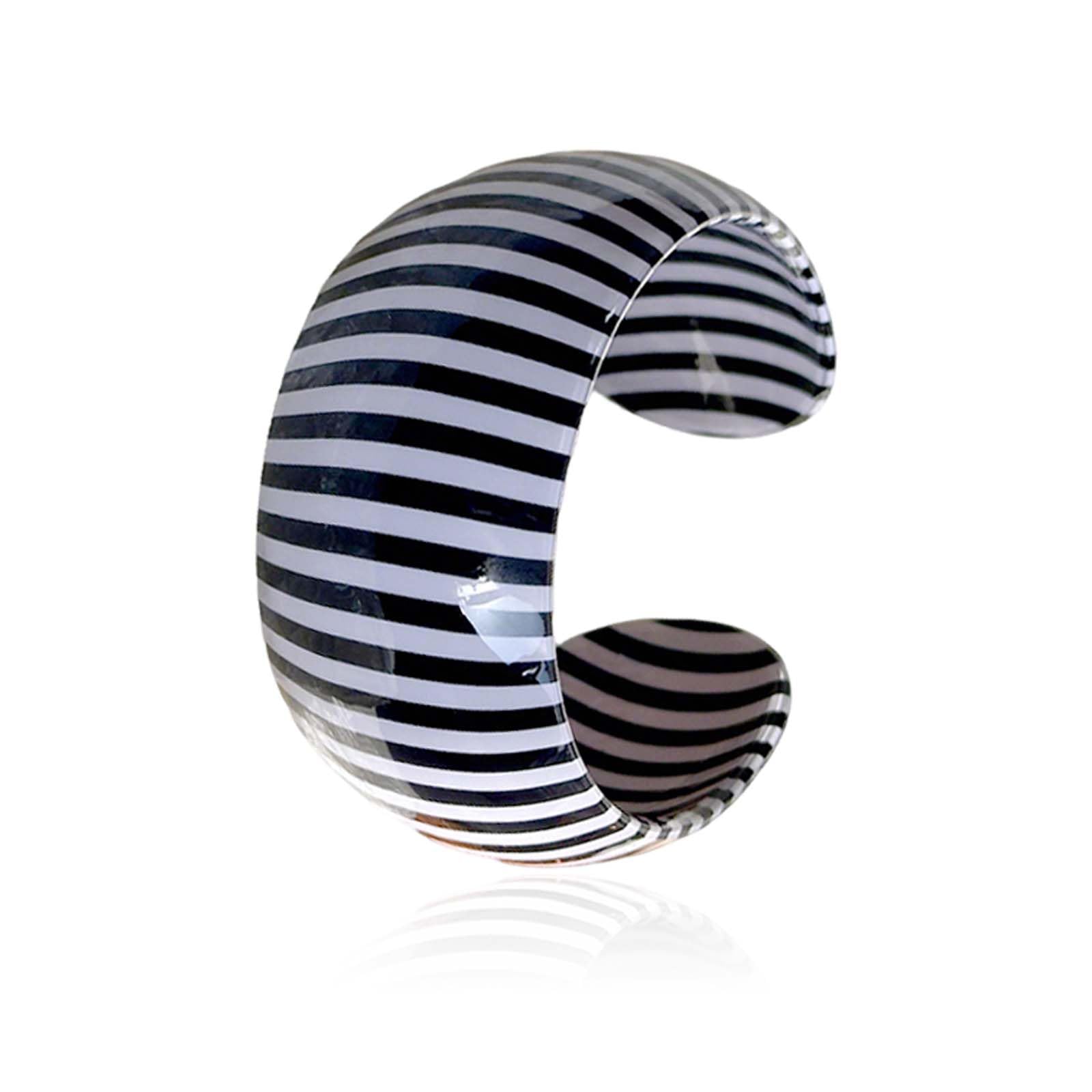 Choosing the Right Women’s Bangle Bracelet