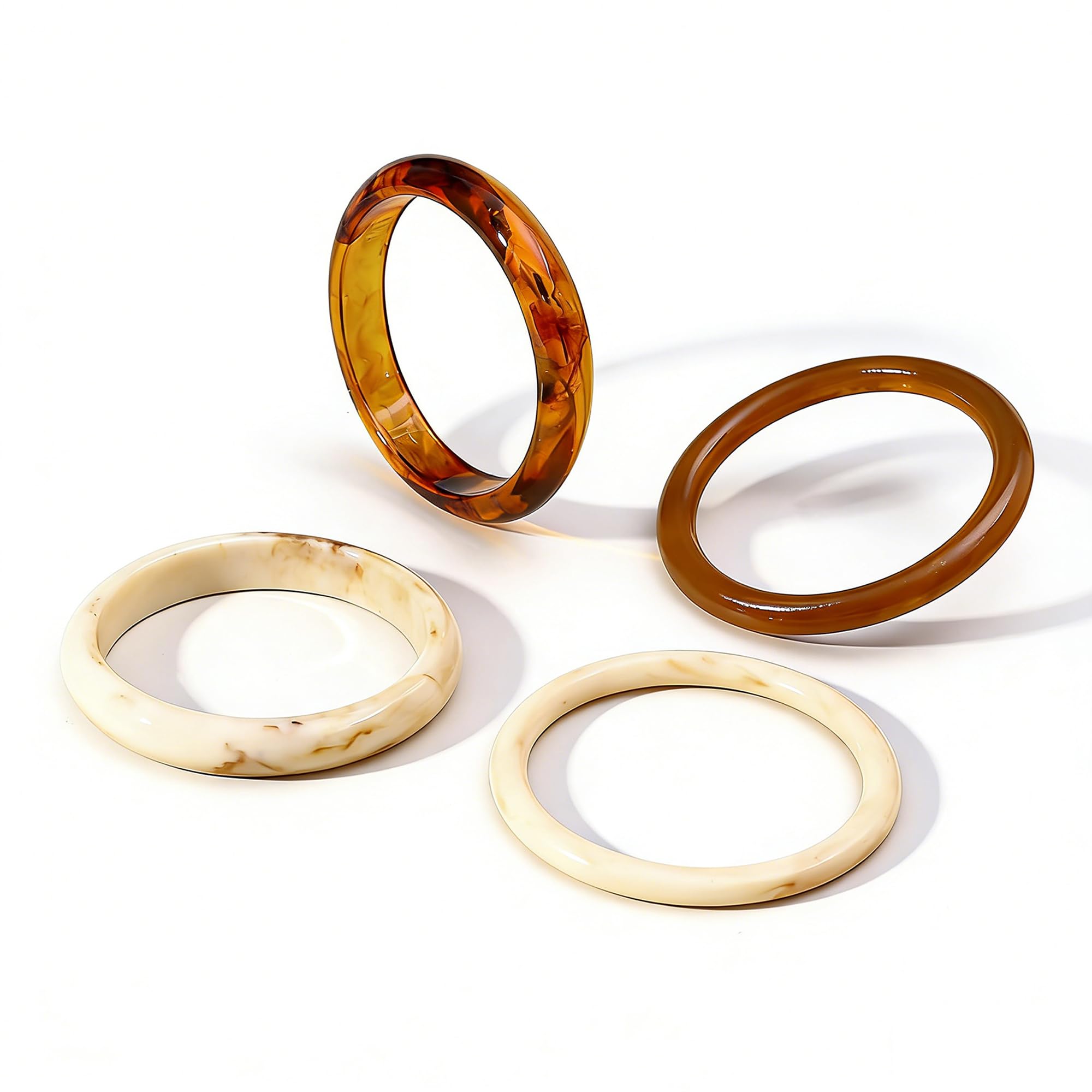 Choosing the Right Women’s Bangle Bracelet: A Review of Resin and Acrylic Options