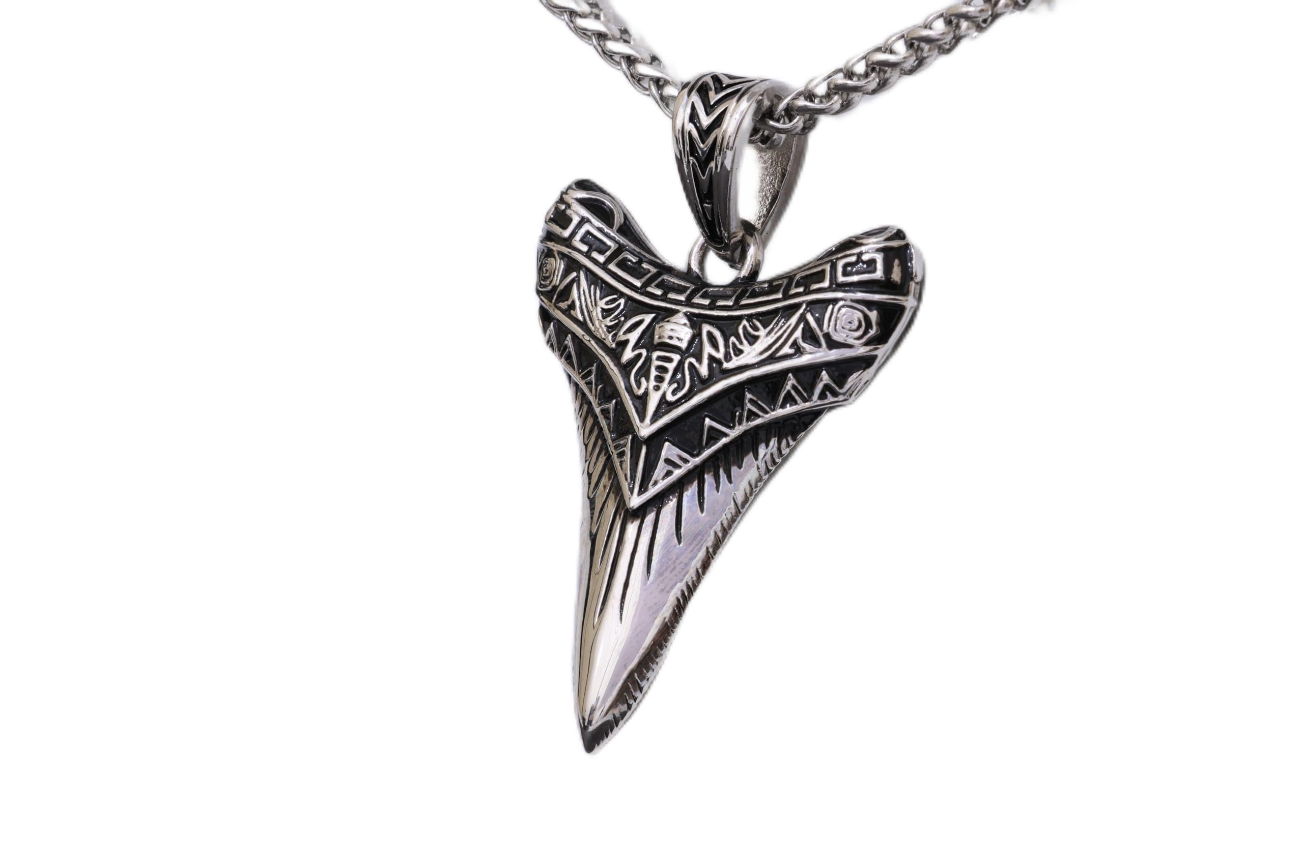 Choosing the Right Shark Necklace for Your Style and Needs